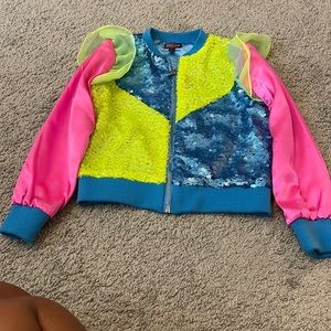 Sequin jacket with ruffle on sleeves